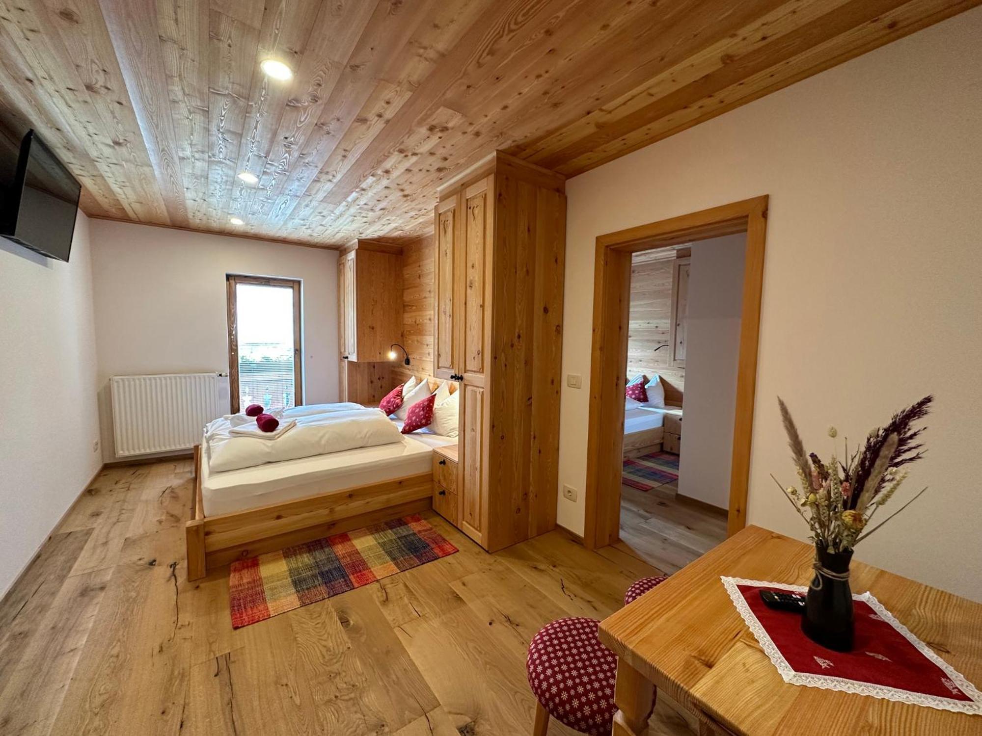 Hotel Surc Kranjska Gora Kültér fotó
