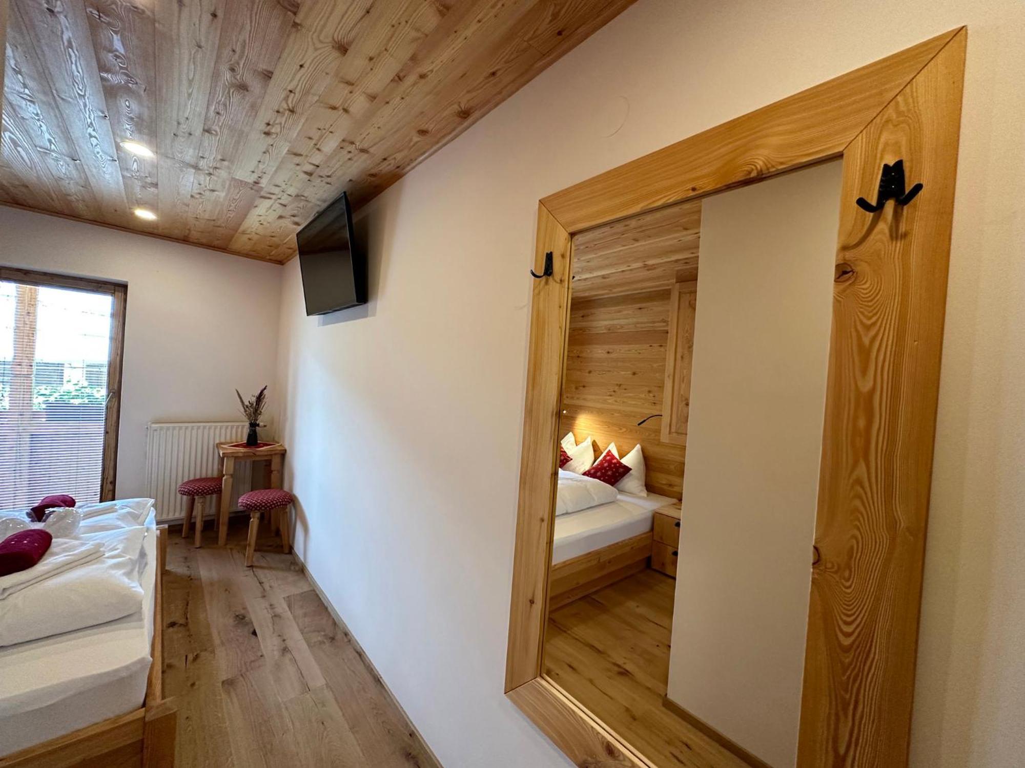 Hotel Surc Kranjska Gora Kültér fotó