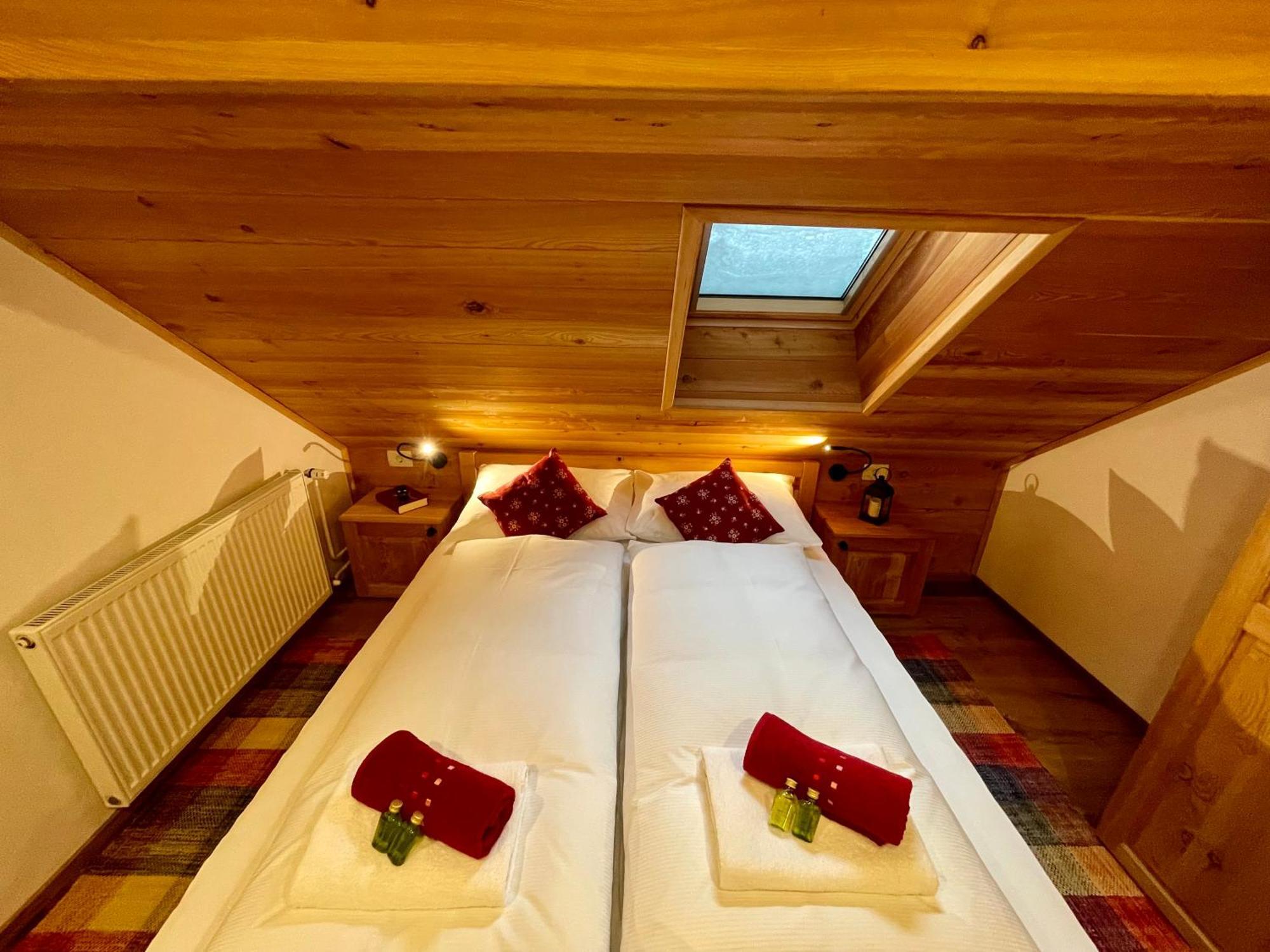 Hotel Surc Kranjska Gora Kültér fotó