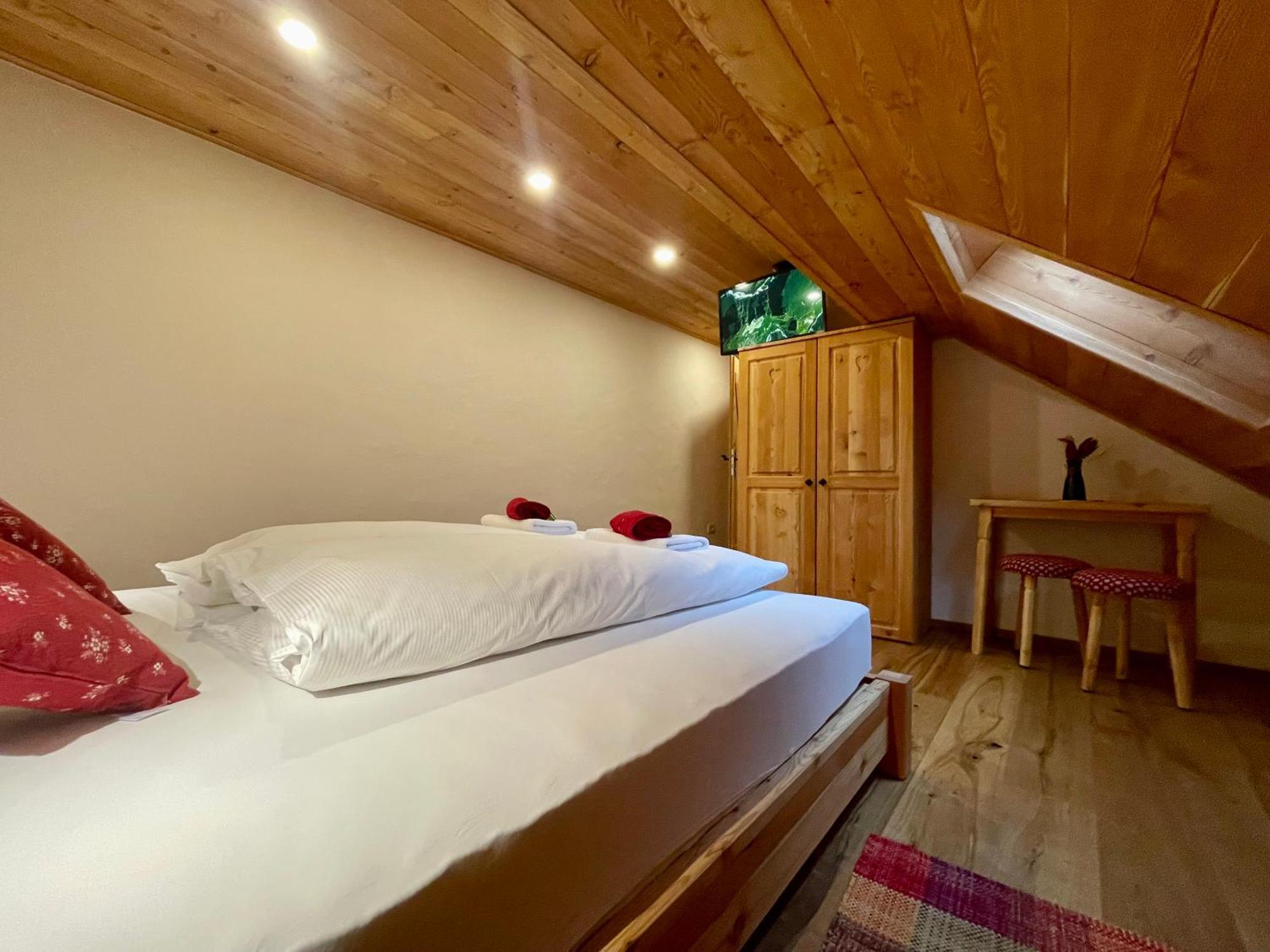 Hotel Surc Kranjska Gora Kültér fotó