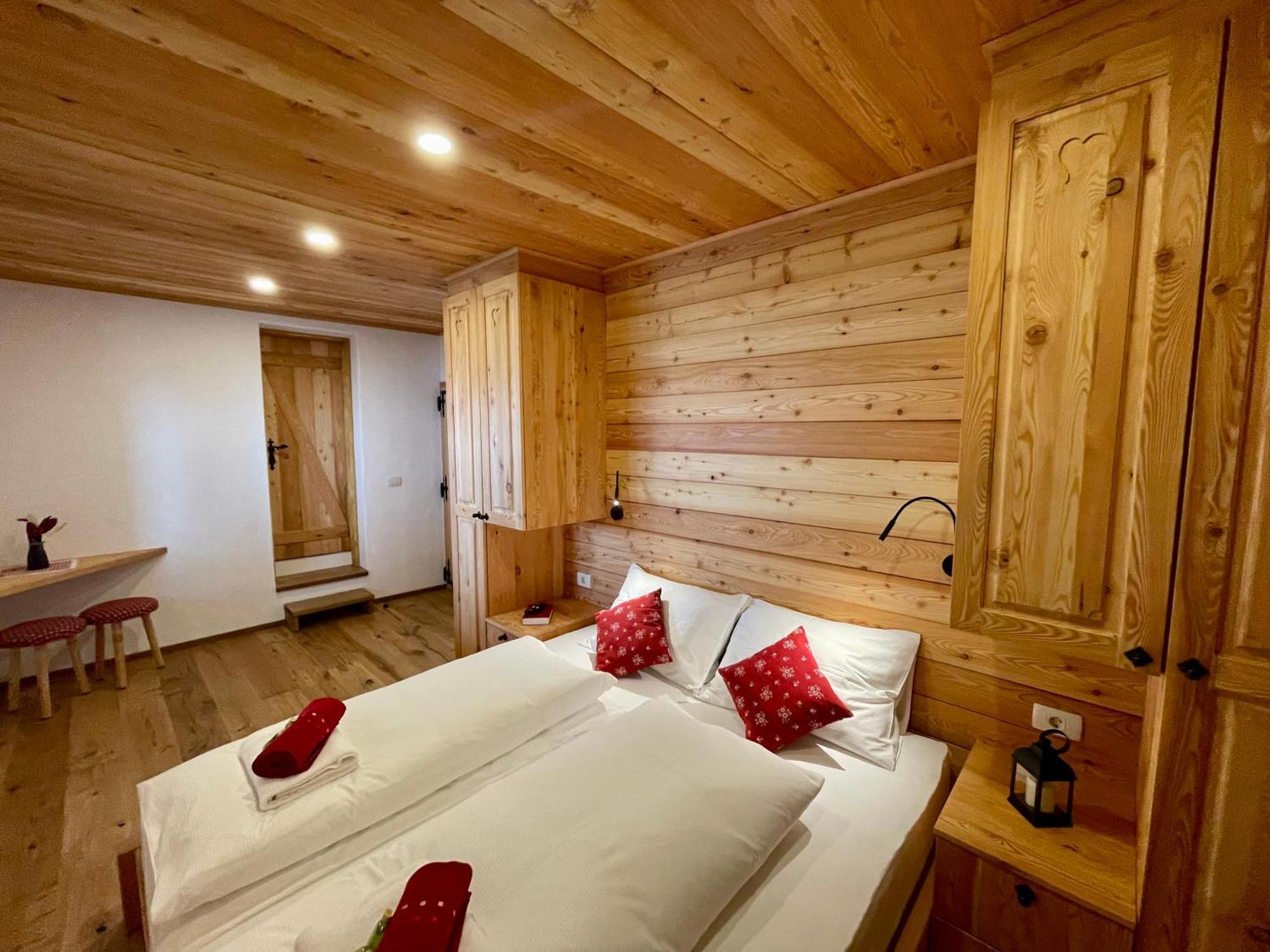 Hotel Surc Kranjska Gora Kültér fotó